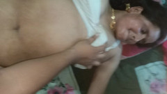 Latifah1234: 호텔 방에서 큰 젖탱이의 찐 배다른 여동생과 배다른 오빠 섹스