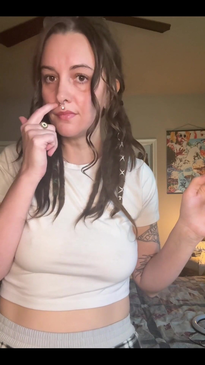 Chery Trees: 禁忌继父勒索幻想