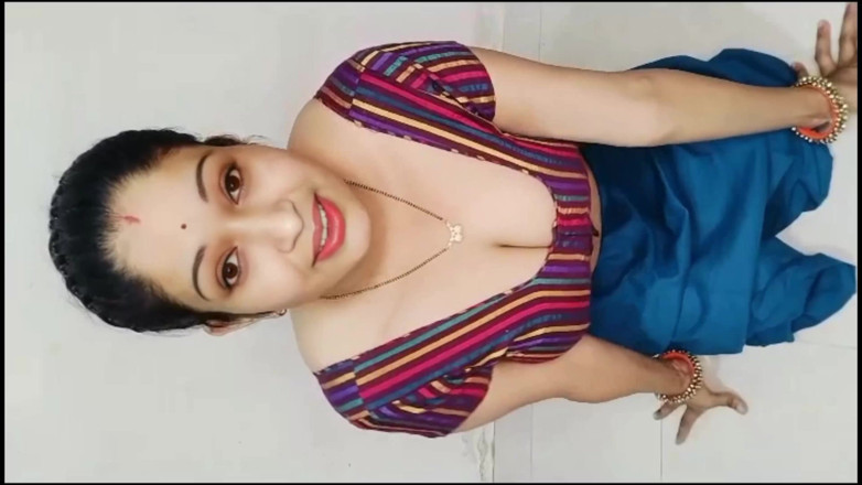 YourUrfi: Indian Sexy Maal Bhabhi Fingering Pussy and Pissing