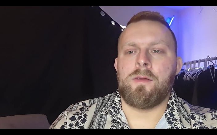 WolfgangWhite: Rpg em primeiro plano você chupa o pau do seu...