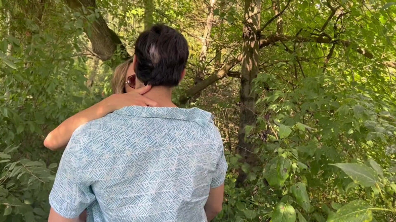 Serenity Cox: Ehemann beobachtet und schließt sich an, wie er seine ehefrau...