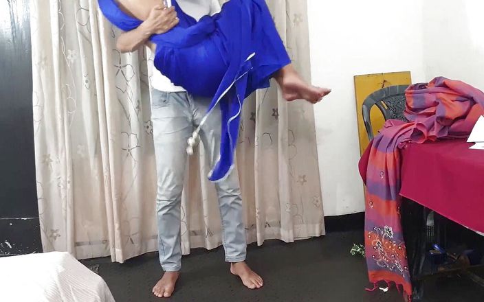 Ice Kate bitch: Індійська красива покоївка займається сексом з власником будинку