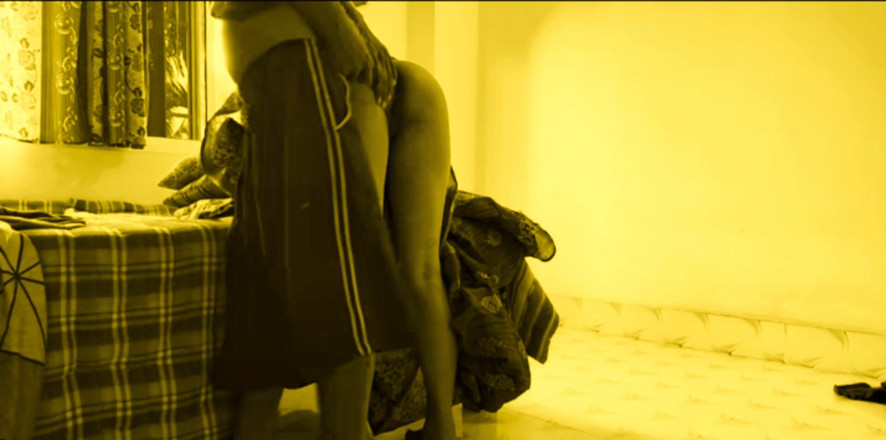 Teensex: Der junge Devar fickt heißes bhabi süße enge muschi, wenn...