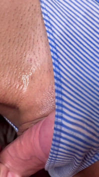 Jangan masukkan ke dalam! Ngusap celana dalam saudara tiriku!