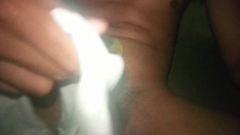 Hornytan: 第一人称视角 继兄弟内裤和我变得饥渴