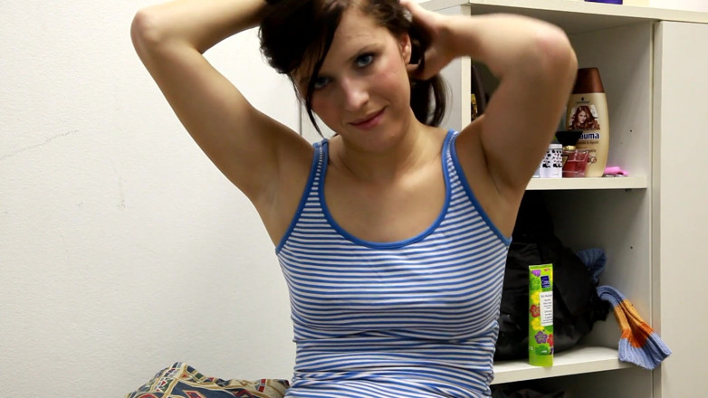 Toy Sluts: Beauty babe in solo action with sex toy