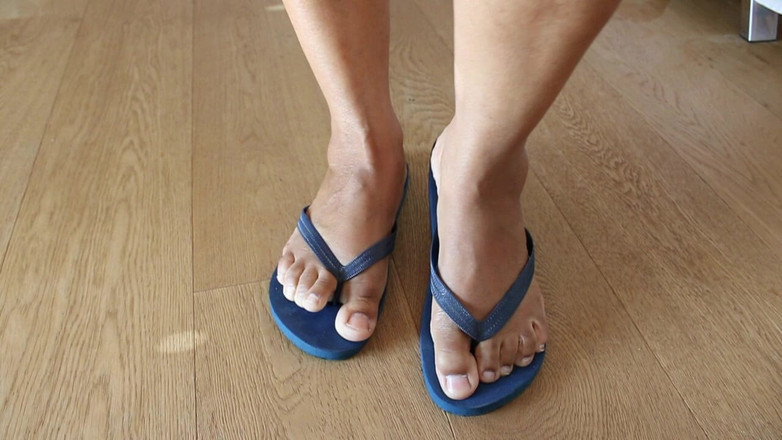 Natural-Woman-Silke: Mijn Voeten in Slippers