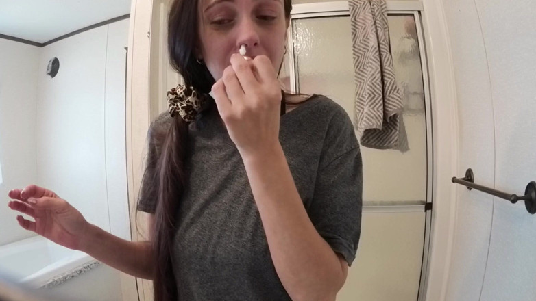Flawless Melissa: Help Me Sneeze