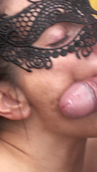 Emanuelle Wild dijolok oleh lelaki tua, pepek dan pantat dijilat, 69 dan banyak lagi