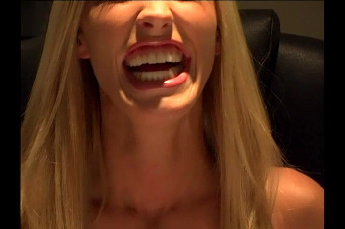 Hefburg: पर्दे के पीछे रंडी