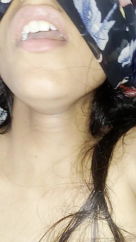 Indian Boy Lift His Desi GF in Arm and Hard Sex and Hard Fuk and Fuck in Dogy Style