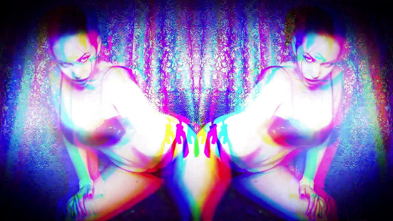 Goddess Misha Goldy: 25 кадрів, приголомшливий трах розуму! Змастіть цю іграшку і почніть