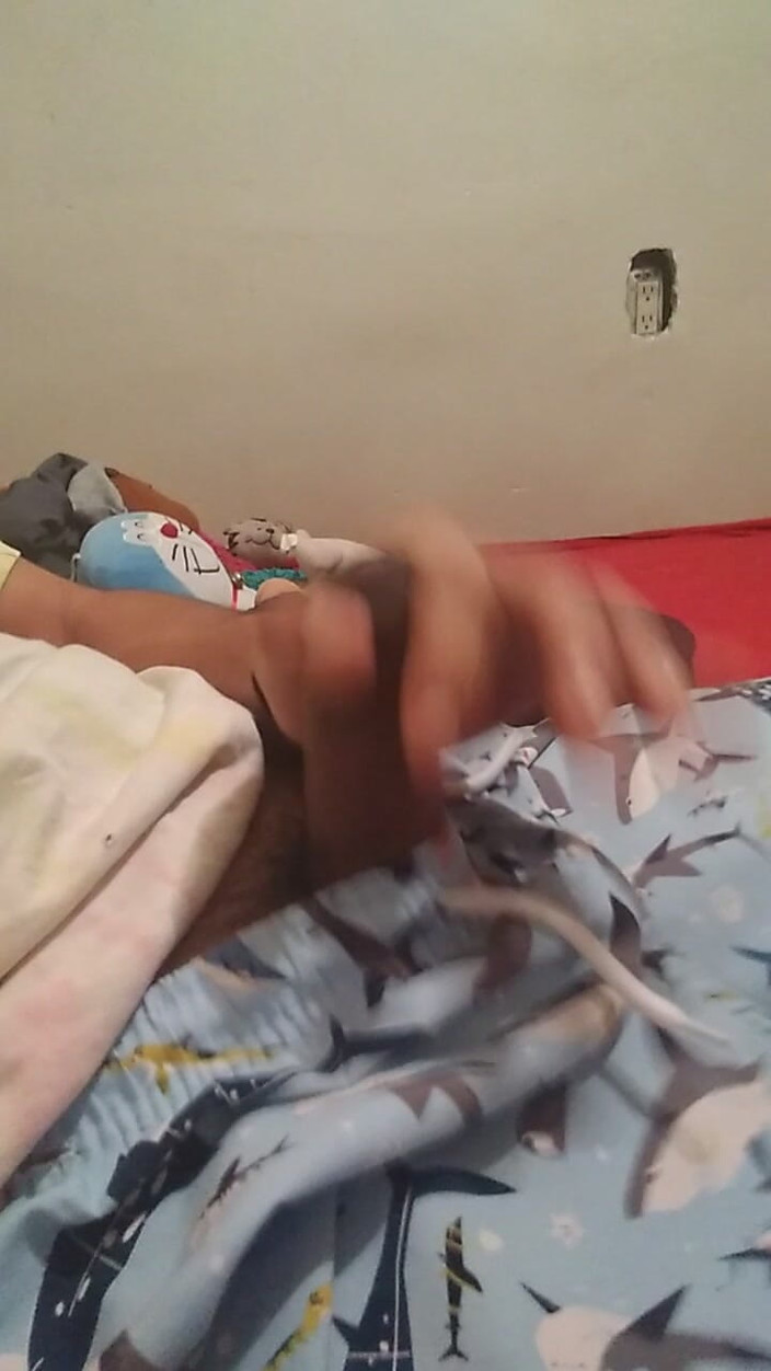 AlexAlejandro13: Dag in glorie masturberen