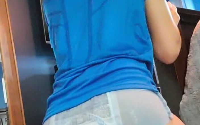 Kinkytwinkpamps: Twink desordena los pañales durante la práctica
