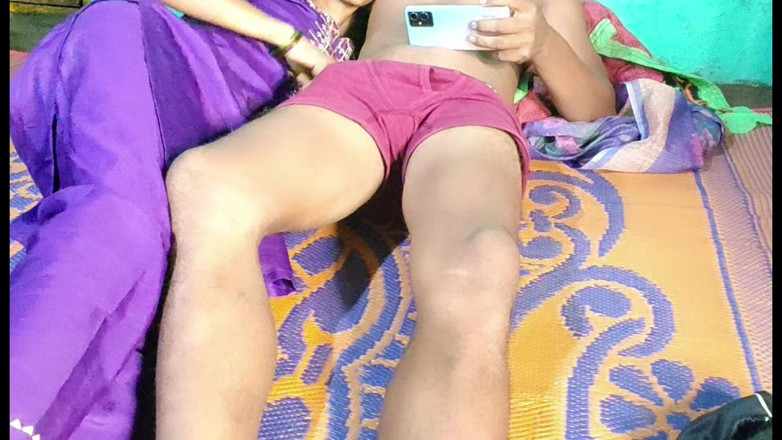 Graju1244: A Cute Hottest Girl and Her Boyfriend Was Watching Sex...