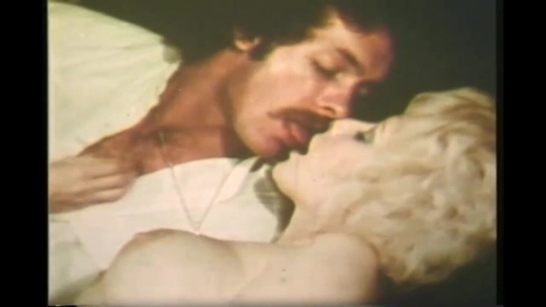 Vintage Usa: Lots of Hot Milk From Big Tits of Hot Vintage...