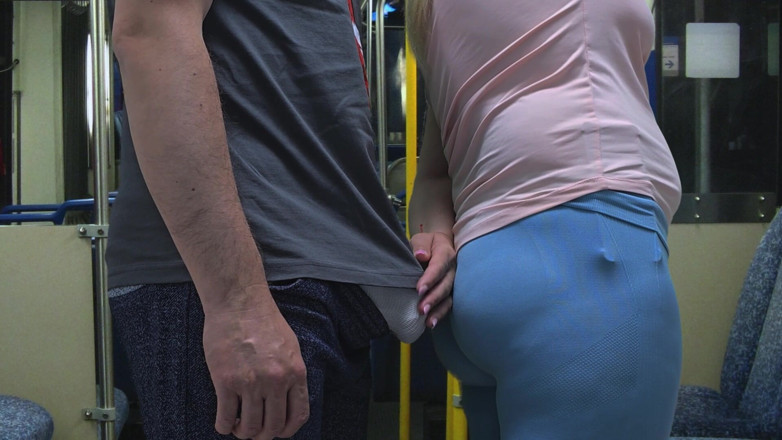 Venus and rider: Quasi visto dall'autista di autobus quando ragazza sconosciuta mi fa...