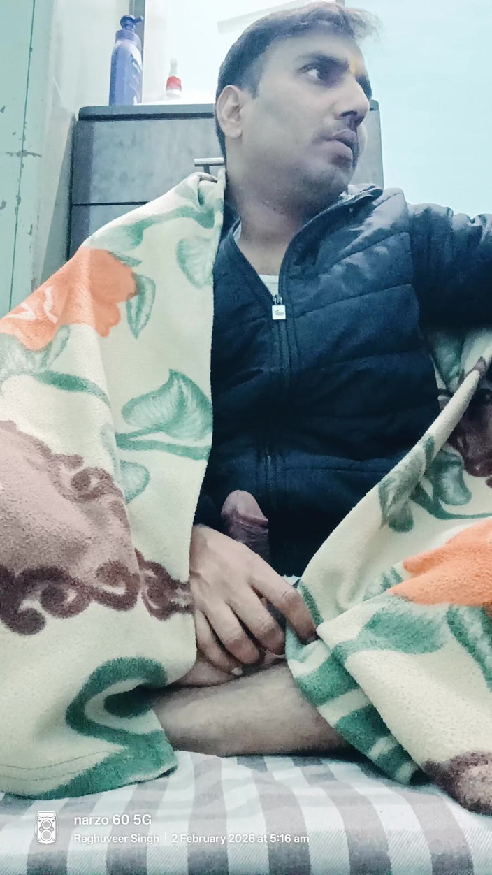 Rajasthani-old-lover: Індійський гей-офіцер