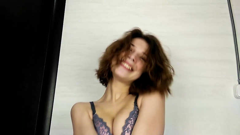 Horny Fuck Bitches: Kurzer fick am morgen