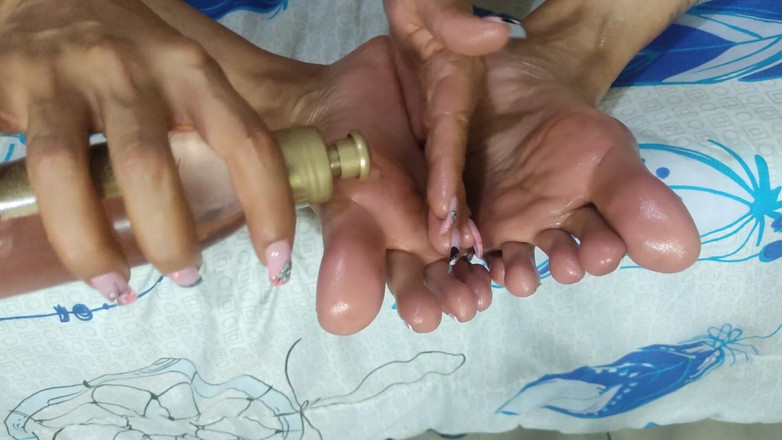 Brunette_sexy93: Foot fetiš