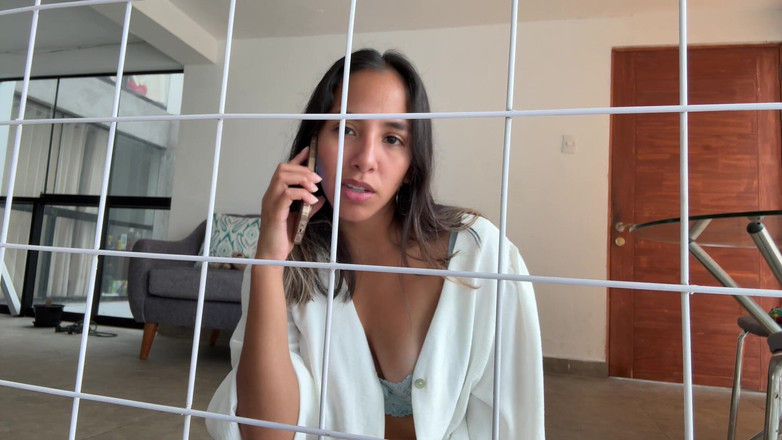 Goddess Alexa femdom: 老师的第一人称视角宠物玩笼子第一人称视角暴露玩