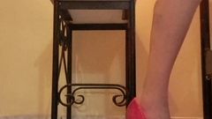 covo_sissy_cross: Aku butuh ukuran yang lebih besar!!