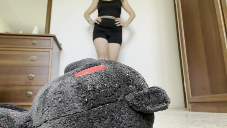 Bergami Melissa: Giantess Vs Loser