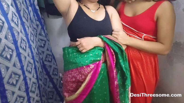 Real Indian Threesome: Olgun Hintli evli kadın genç kızı baştan çıkarıyor ve kocasıyla üçlü seks...