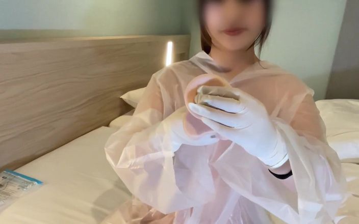 Rinyun Couple: C’est la masturbation avec des gants et des imperméables, qui...