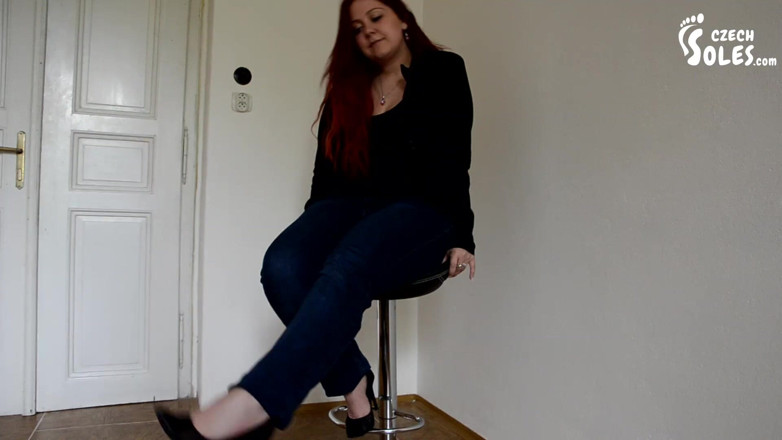 Czech Soles - foot fetish content: BBW girl in high heels