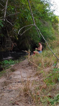 Fremde werden beim sex am Wasserfall erwischt.