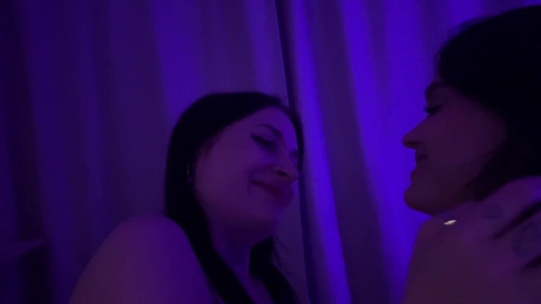 LuchCrush: She Fucked Her Stepsister Hard with Her Fingers and Cums...