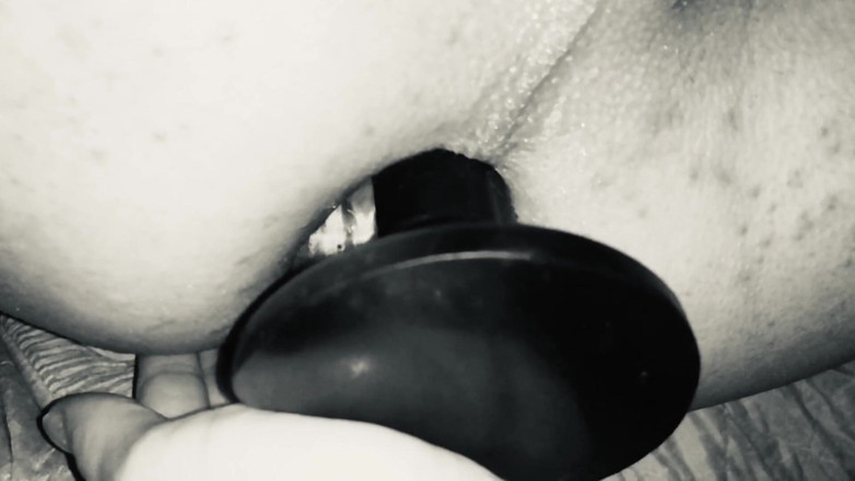 Rossie CD Femdom: The lady puts two dildos in the hole