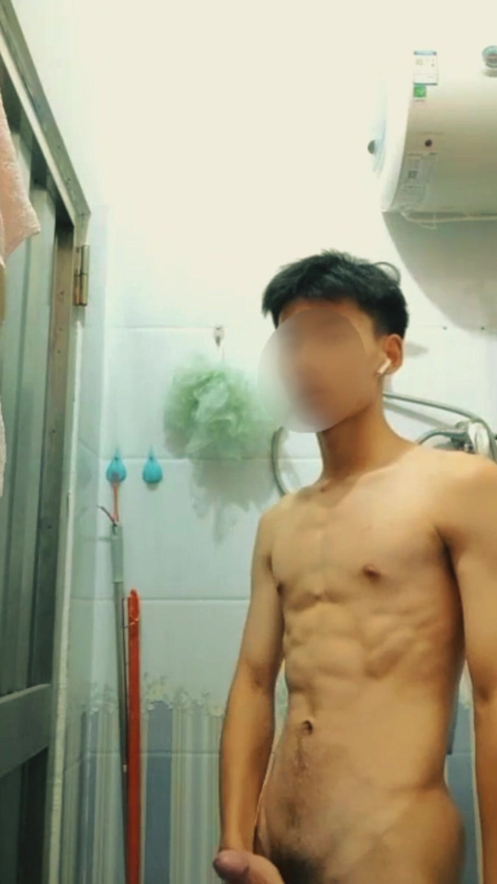 Louswee: Doar eu, fără secrete