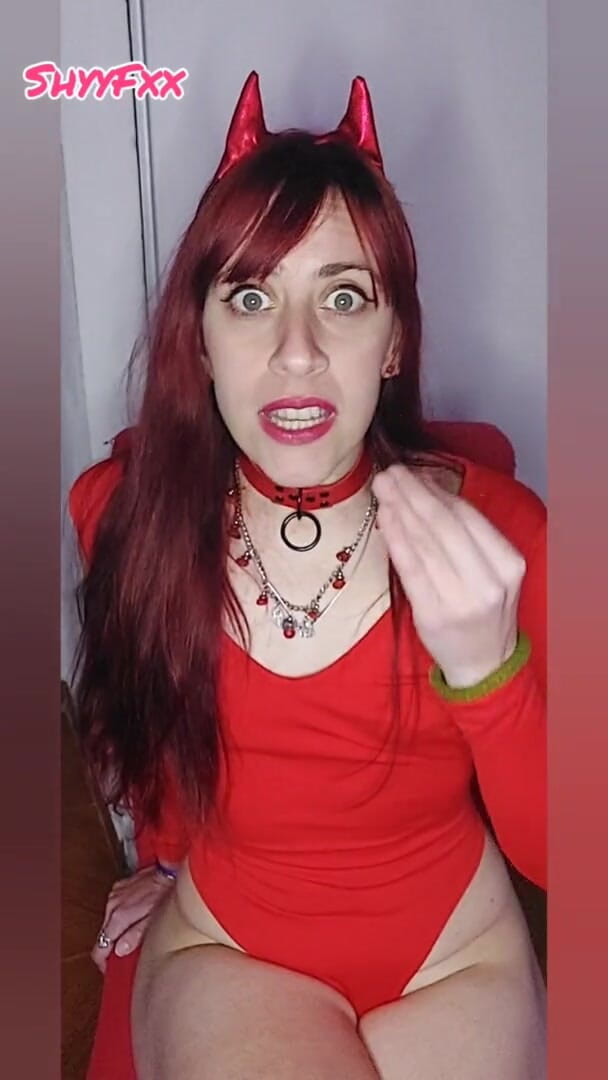 Tu Gauchita Argentina: Shyyfxx Caught Having Sex! My Most Embarrassing Experiences Ever Told!