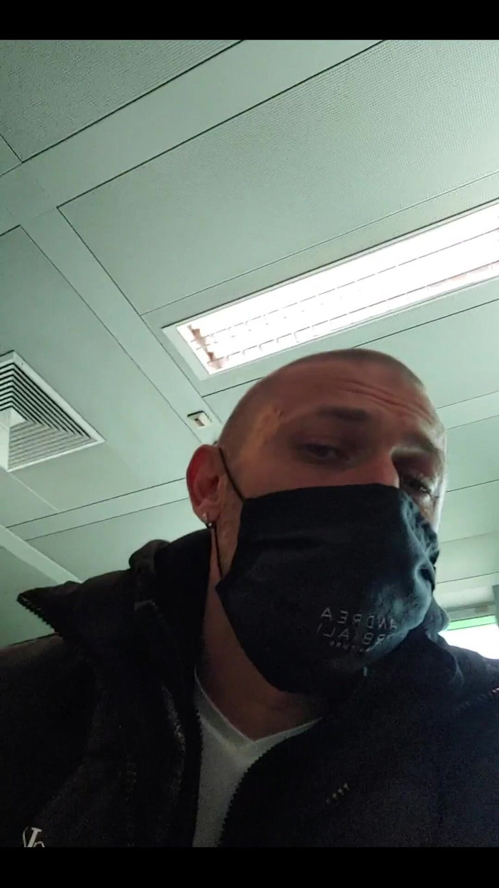 Boy jerking off: Finaly aku kembali lagi