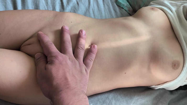 Blondasexy00: Berpakaian Dalam Bingkap Seksi Saya Benarkan Abang Tiri Saya Mengikuti...