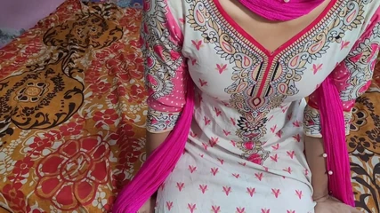 Bhabhi desi di luar baiti thi tabhi dikongkek abang tirinya
