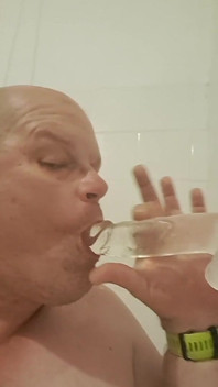 Succhiando, Succhiando, Succhiando