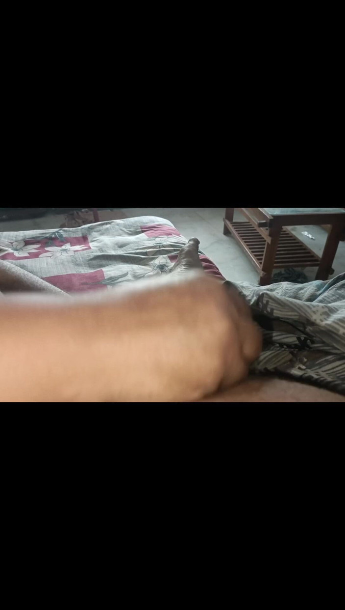 Lailamajnu: Laila हाथों से चुदाई दे रही है
