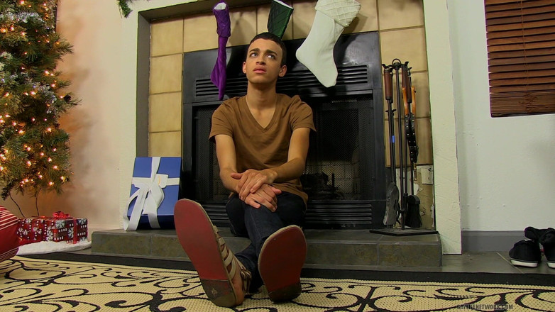 Lollipop Twinks: Sevimli Dustin ile takılıyor