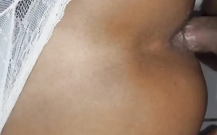 anal_queen_amateur: Look How My Ass Looks, Now My Husband Will Notice!...