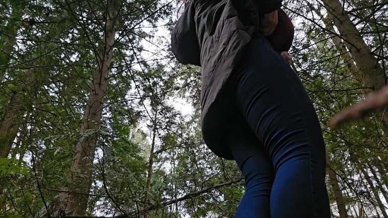 Nerdy_faery: Đi Tiểu Trong Nhà, Đi Tiểu Ngoài Trời