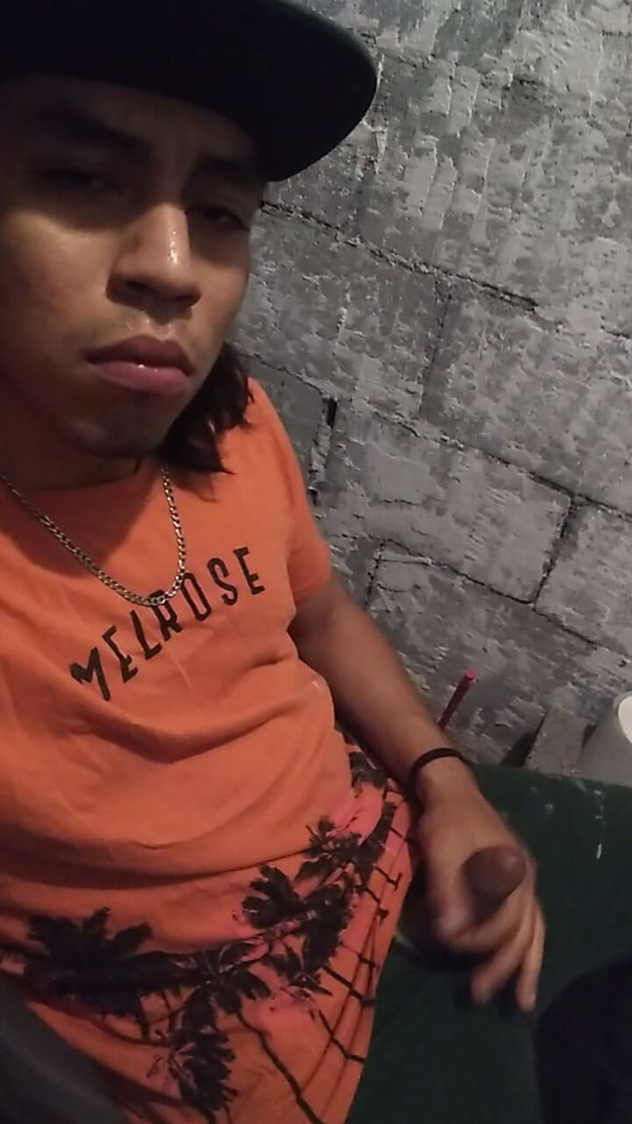 AlexAlejandro13: Bu şehvetli adam seks yapmak istiyor