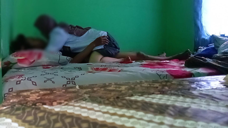 Famly sex: Tonårig desi -flicka 