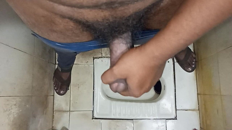 Fucking my wife: 印度同性恋男孩户外鸡巴房间操逼