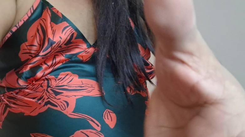 Indiansissychubby: Jada Fire fışkırtmalı tabu anne yatakta katılmaya hazır abone