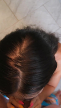 Futai adânc în gură cu ejaculare facială pentru soția sexy