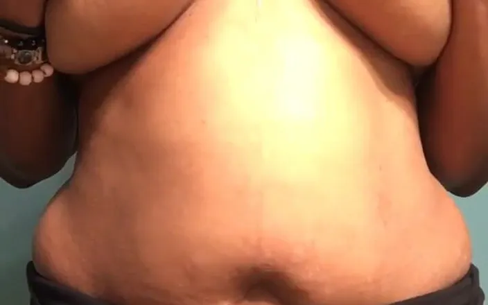 Babylove: Titty Playmov