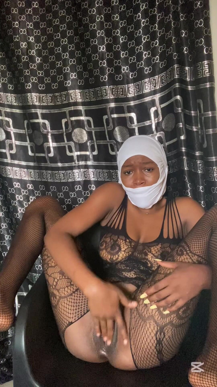 Slipperyblackgirl: Вся град кремова пизда, яка змушує мене хотіти більшого